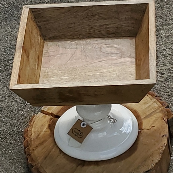 Mud Pie Other - SQUARE ENAMEL PEDESTAL BOWL